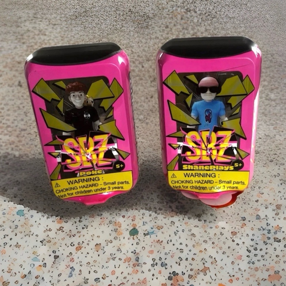 Lot Of 2 SBZ ScreenBreakz Gaming Streamer Figures Shane Plays & Poke